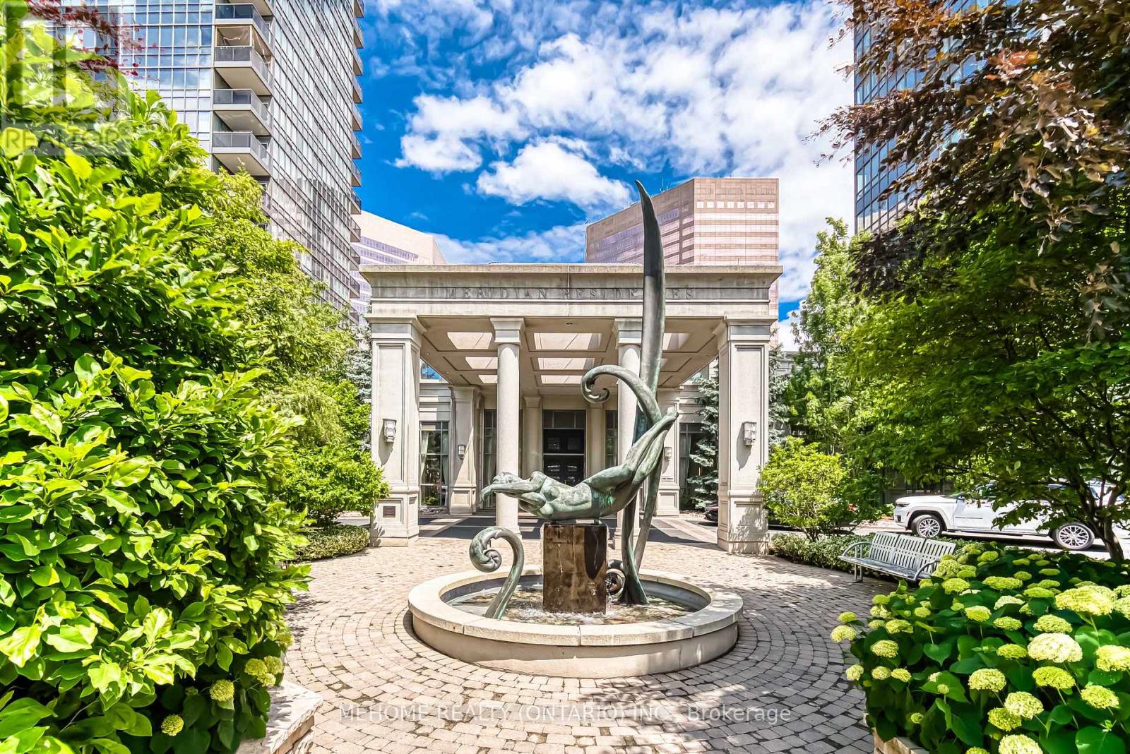 1025 - 25 Greenview Avenue, Toronto, Ontario  M2M 0A5 - Photo 3 - C12531574