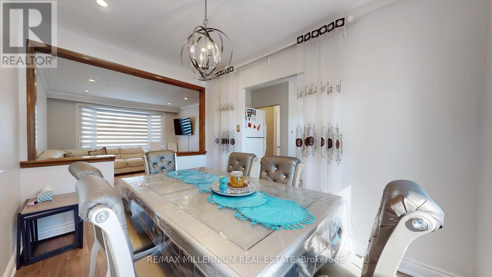 341 Moore Park Avenue, Toronto, Ontario  M2R 2R5 - Photo 12 - C12531594