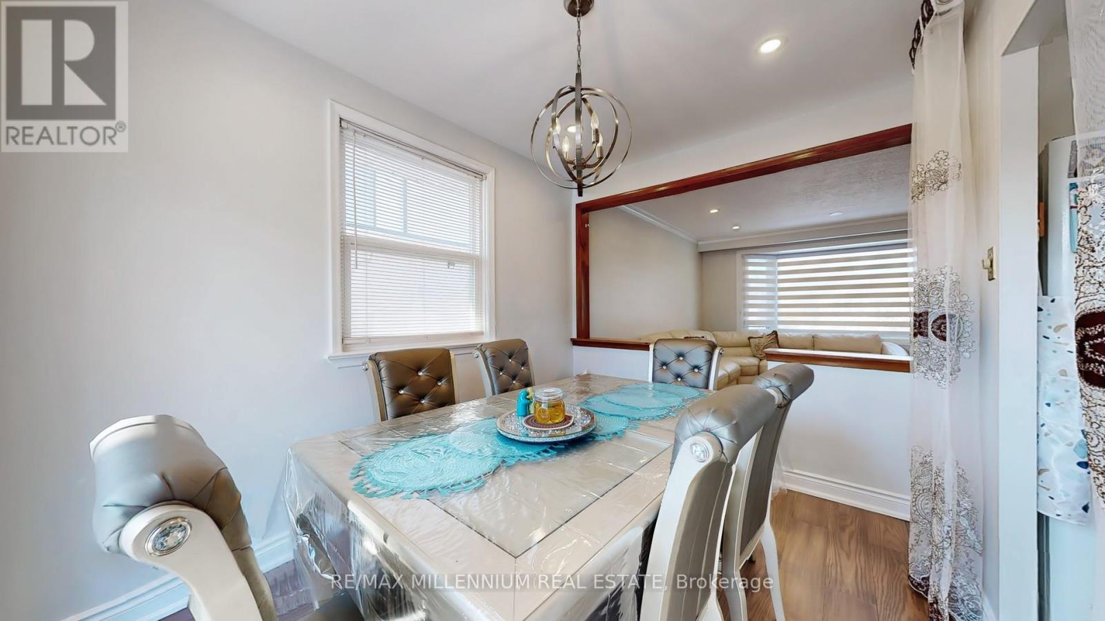 341 Moore Park Avenue, Toronto, Ontario  M2R 2R5 - Photo 13 - C12531594