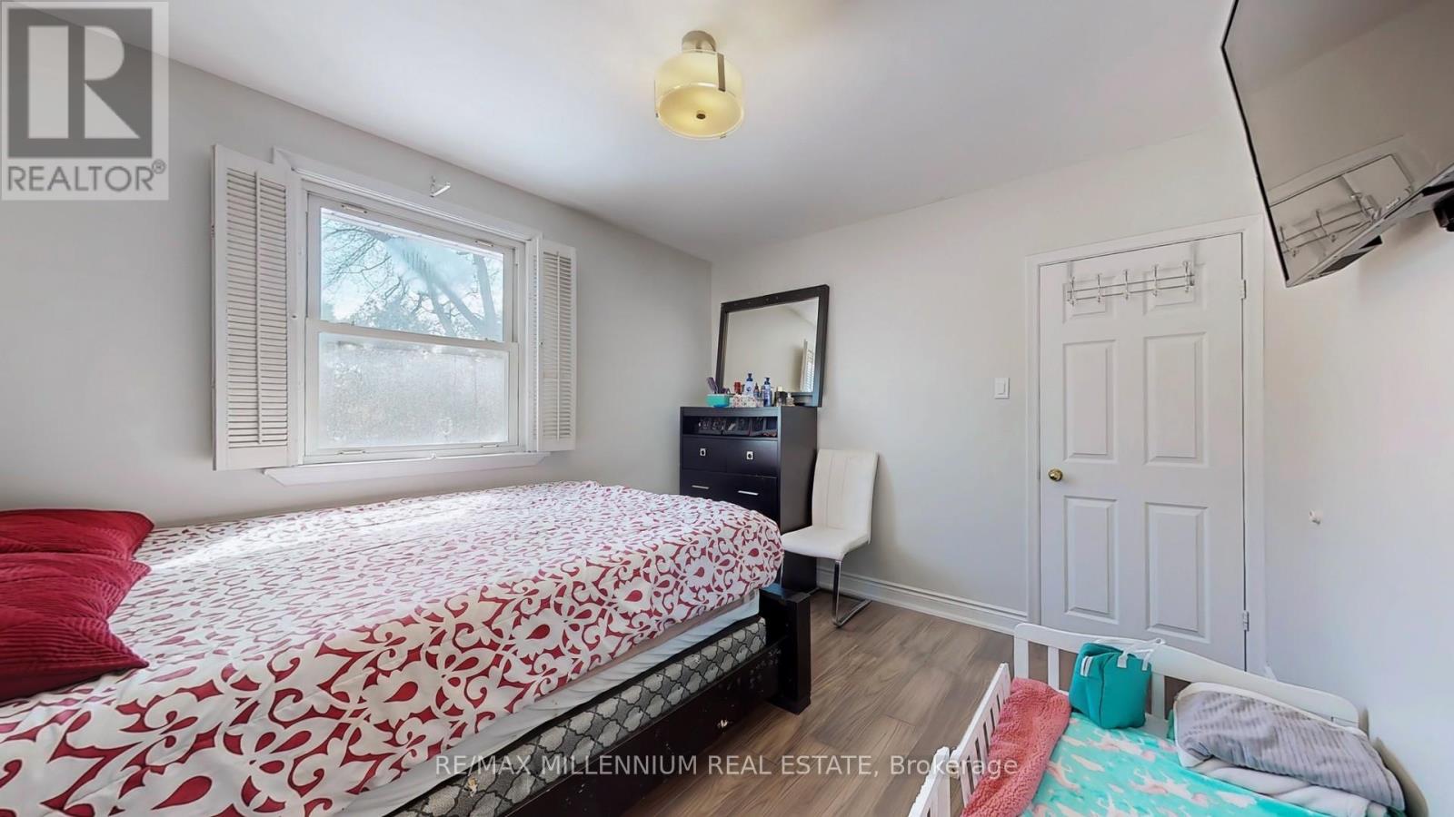 341 Moore Park Avenue, Toronto, Ontario  M2R 2R5 - Photo 17 - C12531594