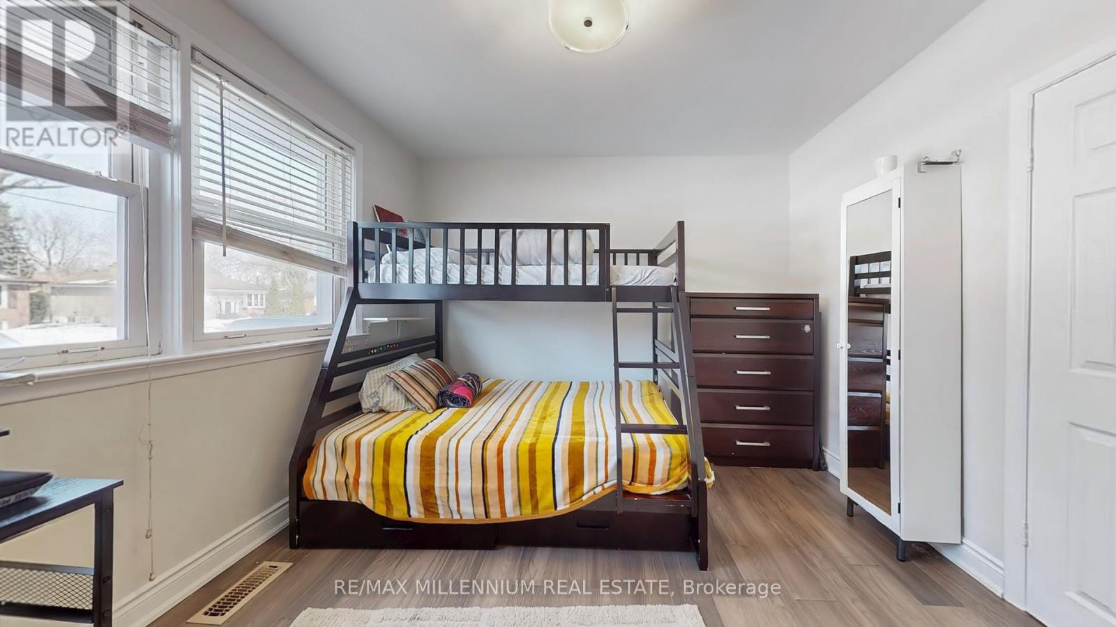 341 Moore Park Avenue, Toronto, Ontario  M2R 2R5 - Photo 19 - C12531594