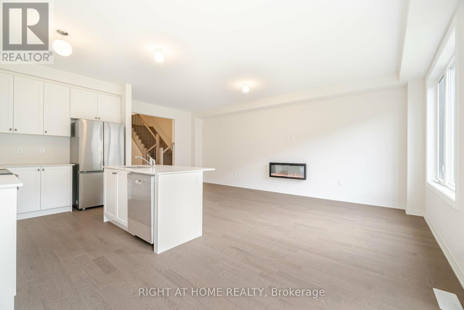 77 Singhampton Road, Vaughan, Ontario  L4H 3N5 - Photo 12 - N12531548