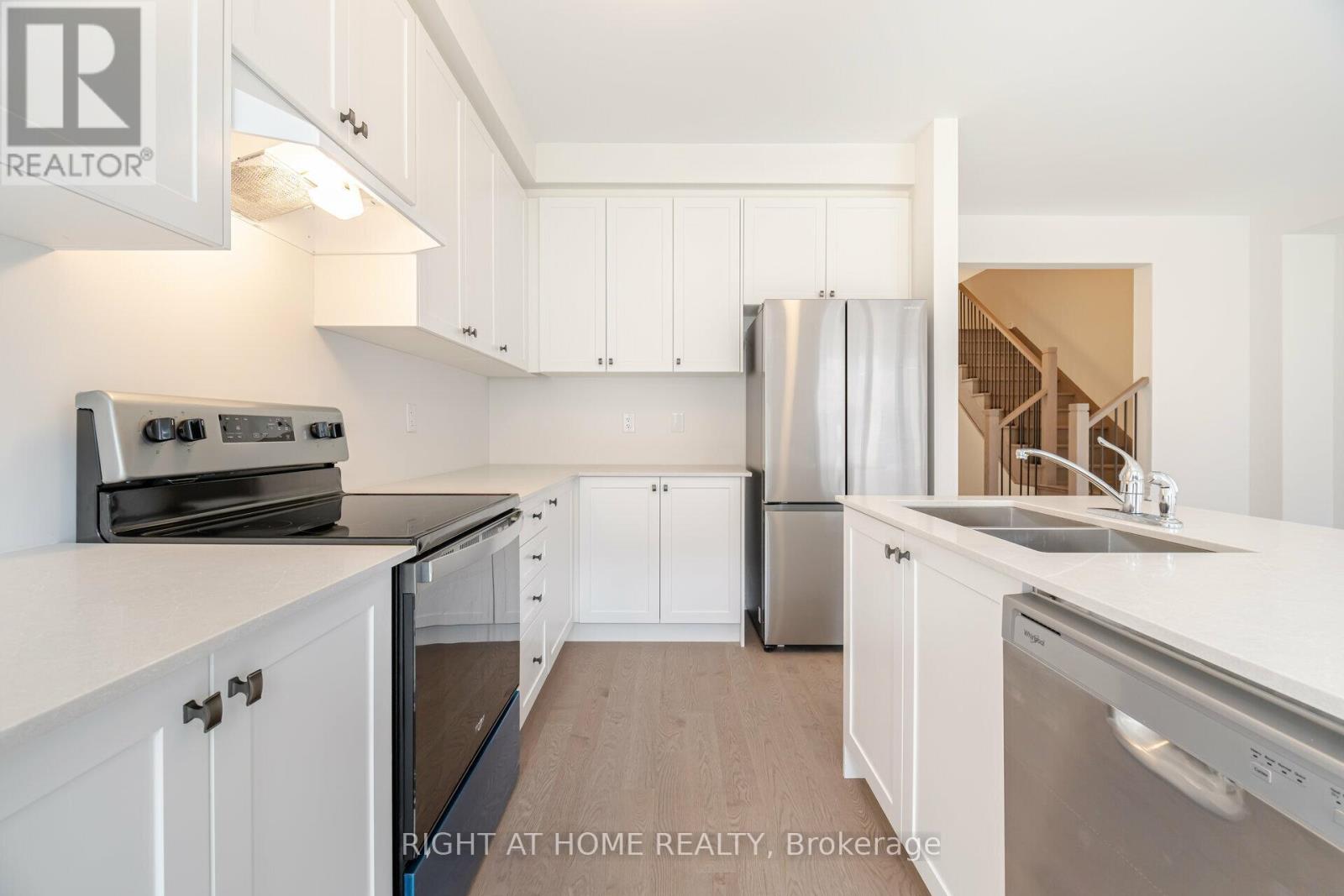 77 Singhampton Road, Vaughan, Ontario  L4H 3N5 - Photo 16 - N12531548