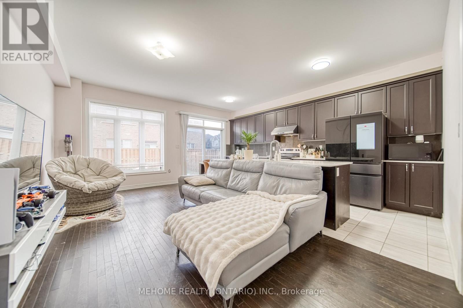 13 Titan Trail, Markham, Ontario  L3S 0E2 - Photo 9 - N12531572