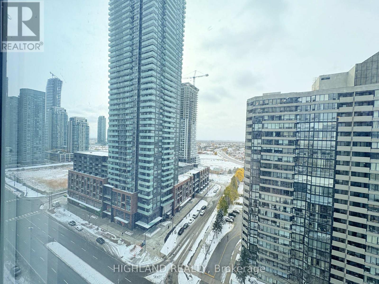 1409 - 395 Square One Drive, Mississauga, Ontario  L5B 0P6 - Photo 12 - W12531556