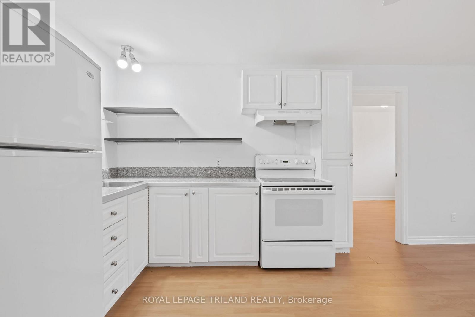 1024 Blythwood Road, London North, Ontario  N6H 5W2 - Photo 24 - X12531668