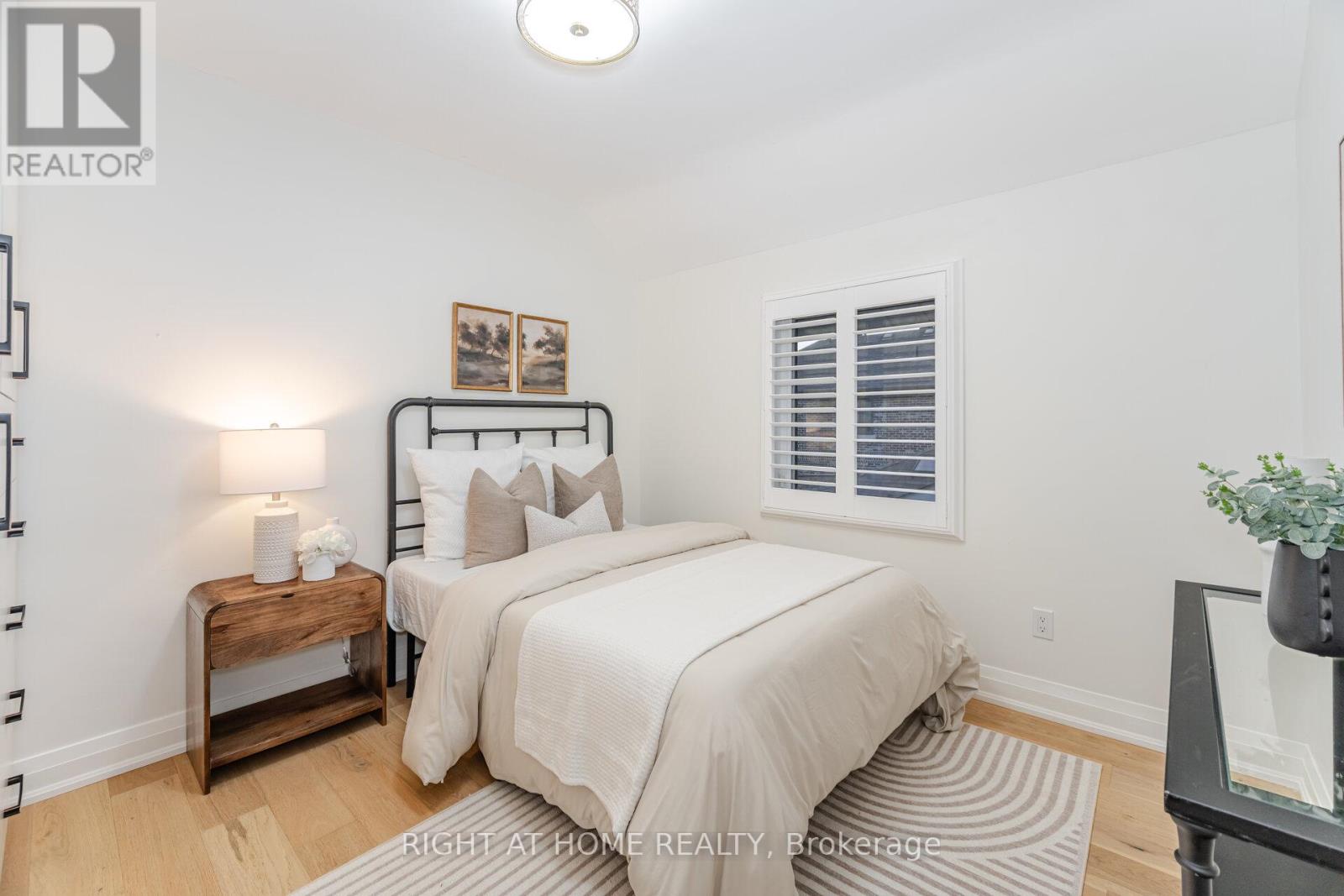 28 Forty First Street, Toronto, Ontario  M8W 3N6 - Photo 24 - W12531602