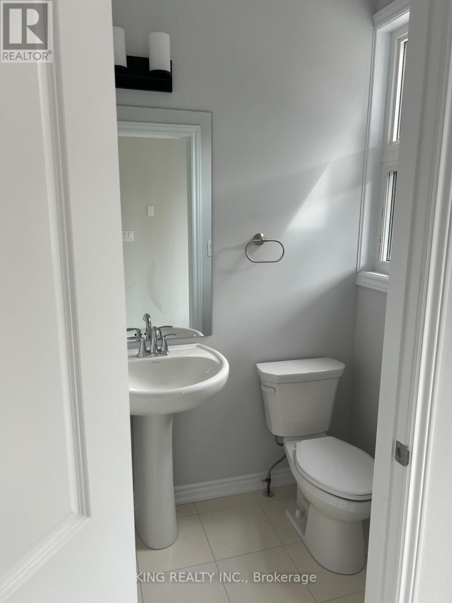 35 - 5672 Dorchester Road, Niagara Falls, Ontario  L2G 5S3 - Photo 21 - X12531610