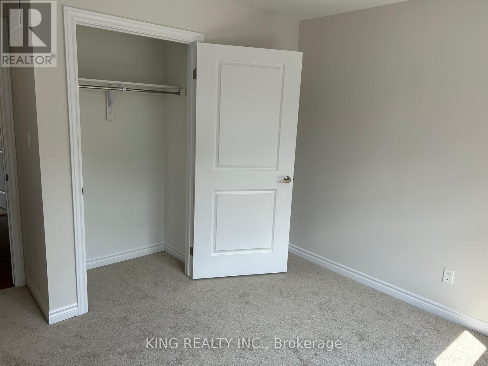 35 - 5672 Dorchester Road, Niagara Falls, Ontario  L2G 5S3 - Photo 28 - X12531610