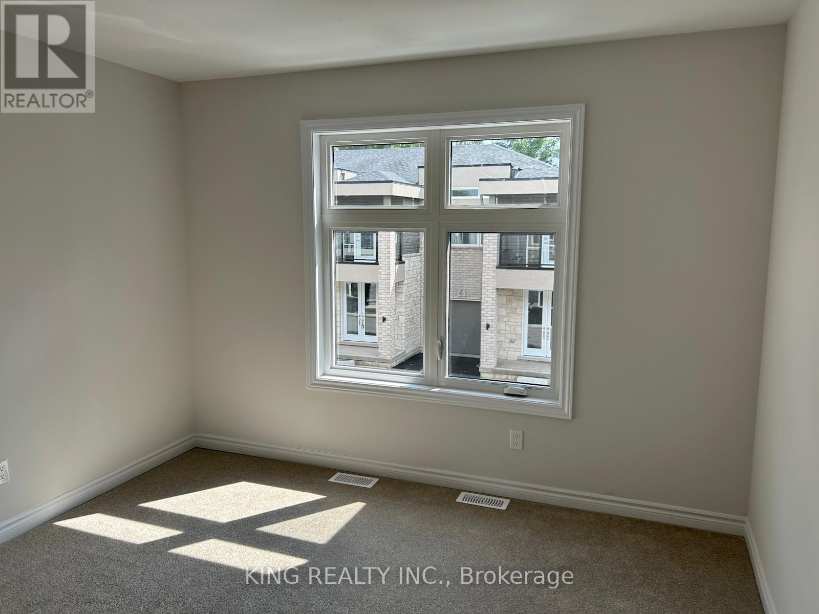 35 - 5672 Dorchester Road, Niagara Falls, Ontario  L2G 5S3 - Photo 30 - X12531610