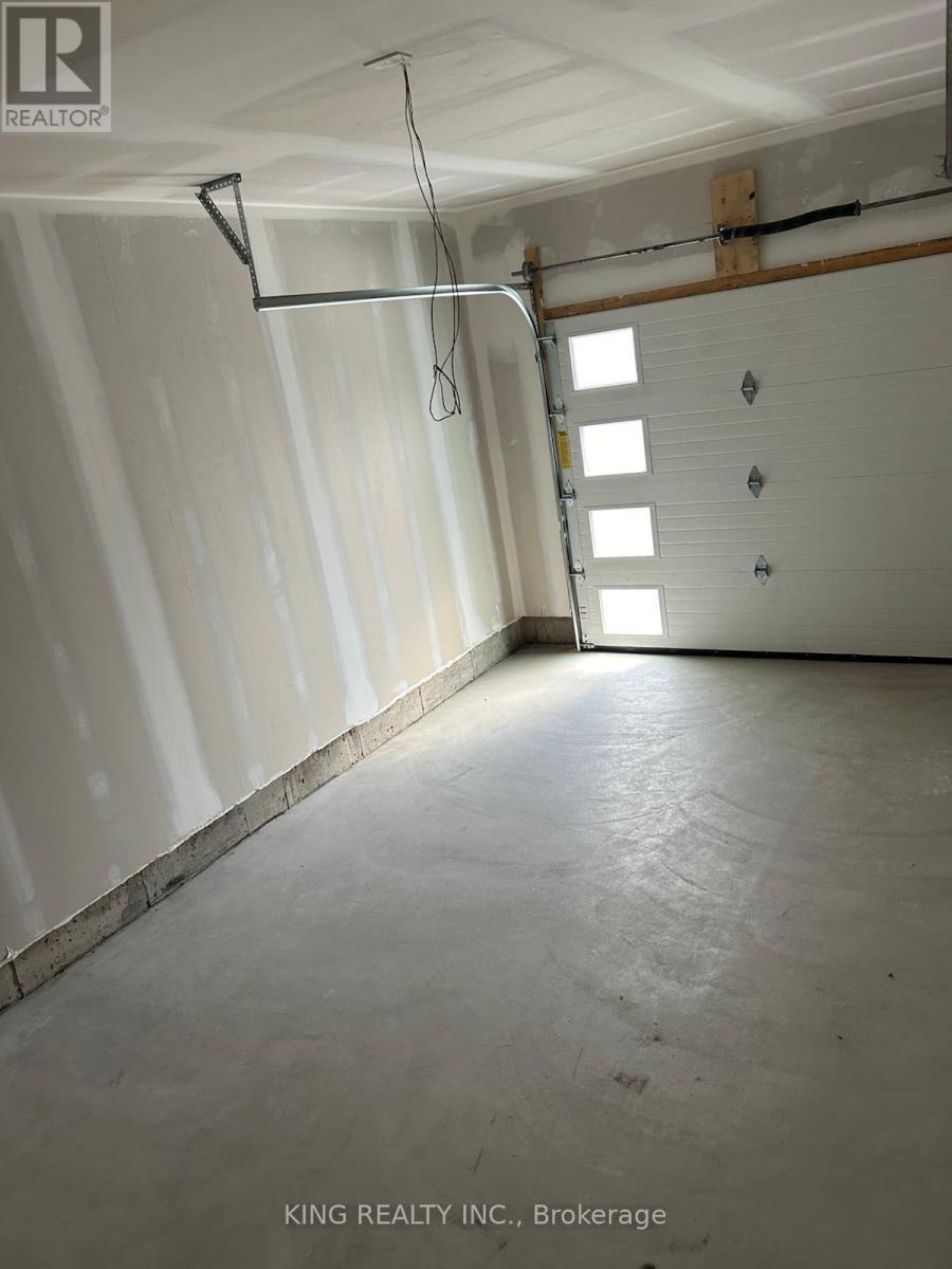 35 - 5672 Dorchester Road, Niagara Falls, Ontario  L2G 5S3 - Photo 37 - X12531610