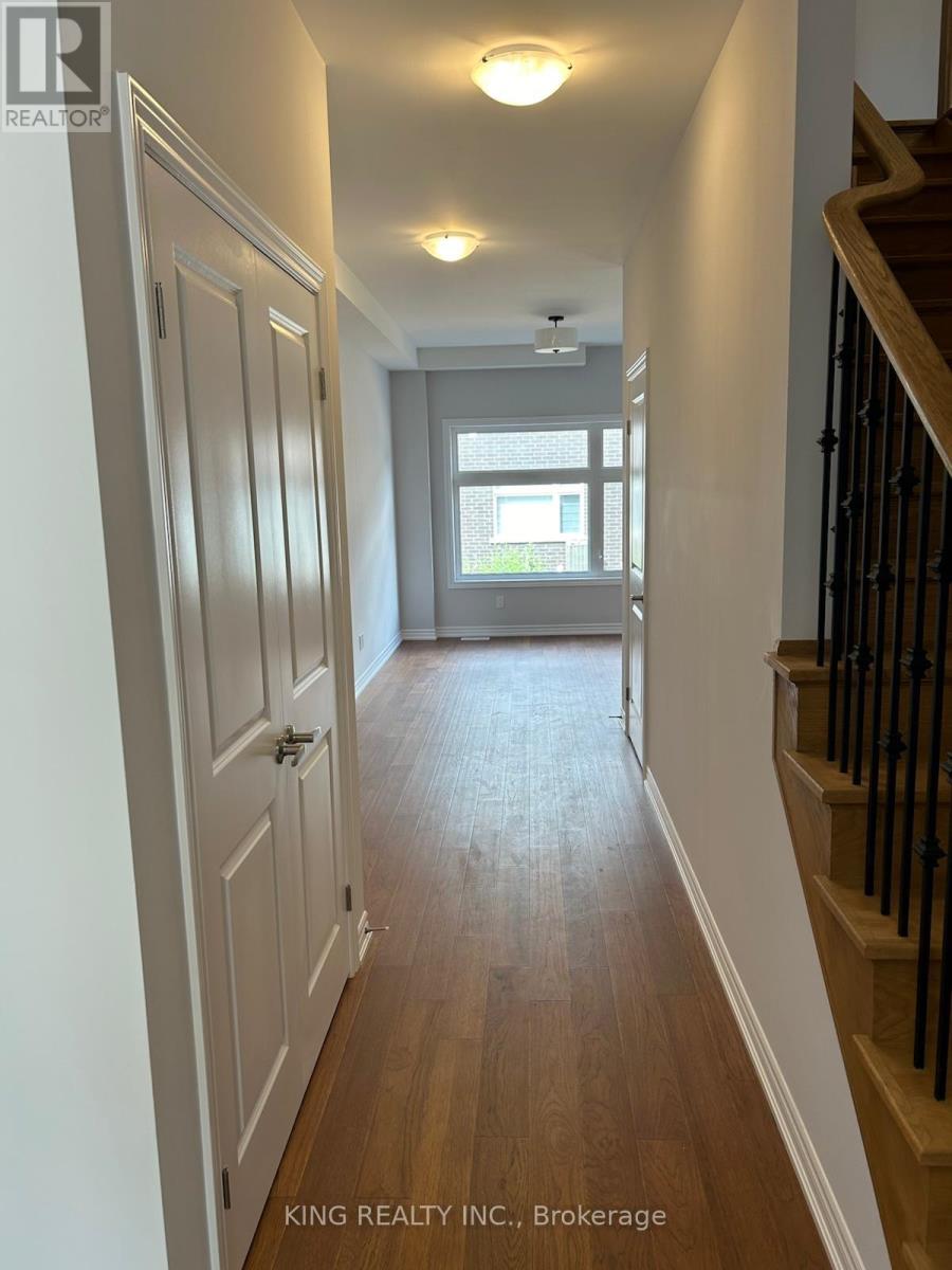 35 - 5672 Dorchester Road, Niagara Falls, Ontario  L2G 5S3 - Photo 6 - X12531610