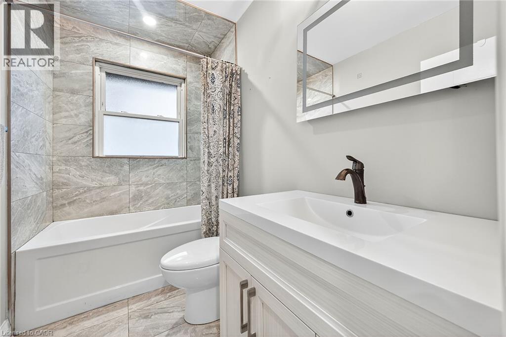 2298 Fassel Avenue, Burlington, Ontario  L7R 3P3 - Photo 17 - 40785804