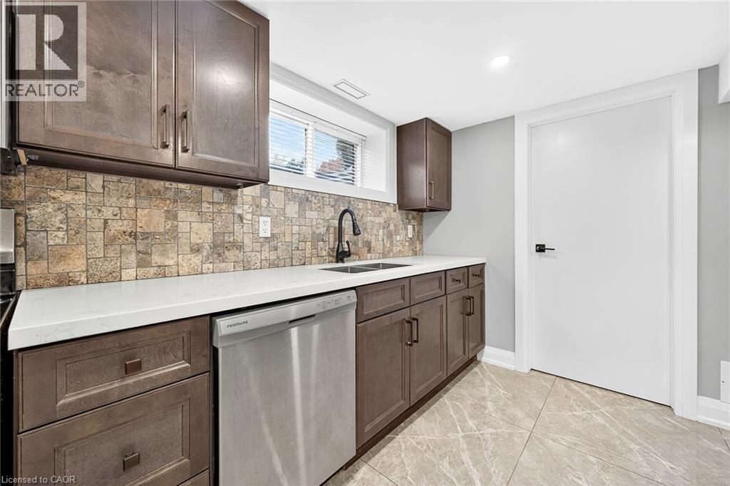 2298 Fassel Avenue, Burlington, Ontario  L7R 3P3 - Photo 28 - 40785804