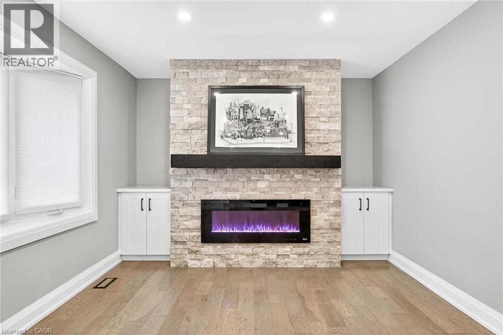 2298 Fassel Avenue, Burlington, Ontario  L7R 3P3 - Photo 6 - 40785804