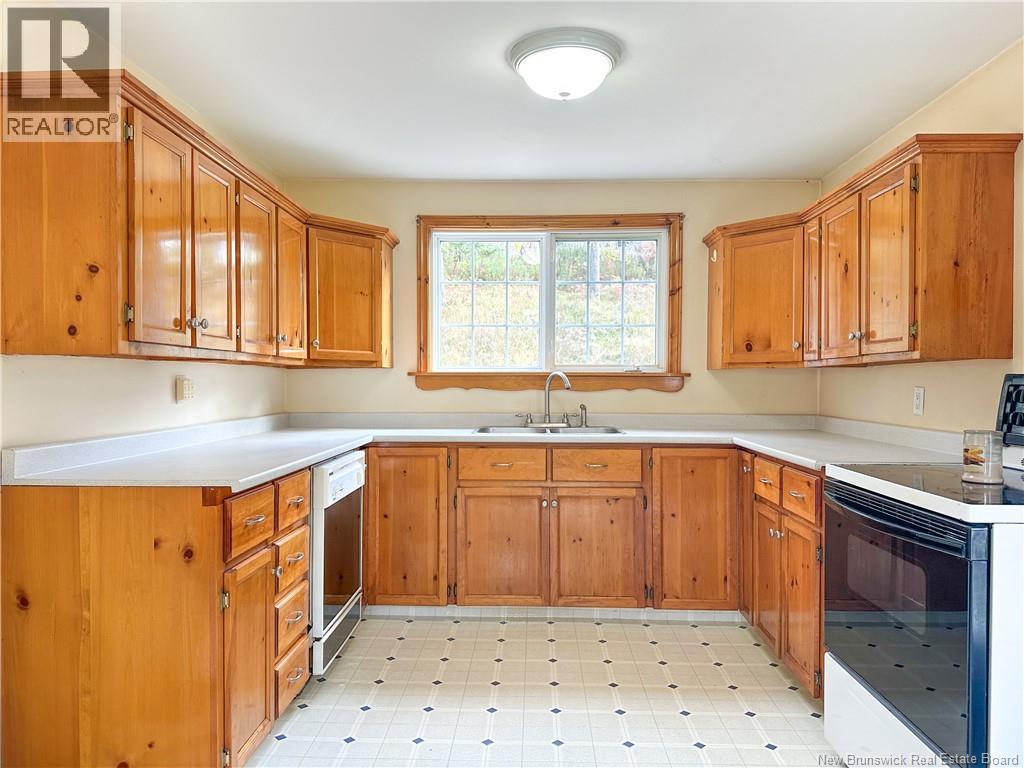 90 Parker Road, Northampton, New Brunswick  E7N 1A9 - Photo 7 - NB129832