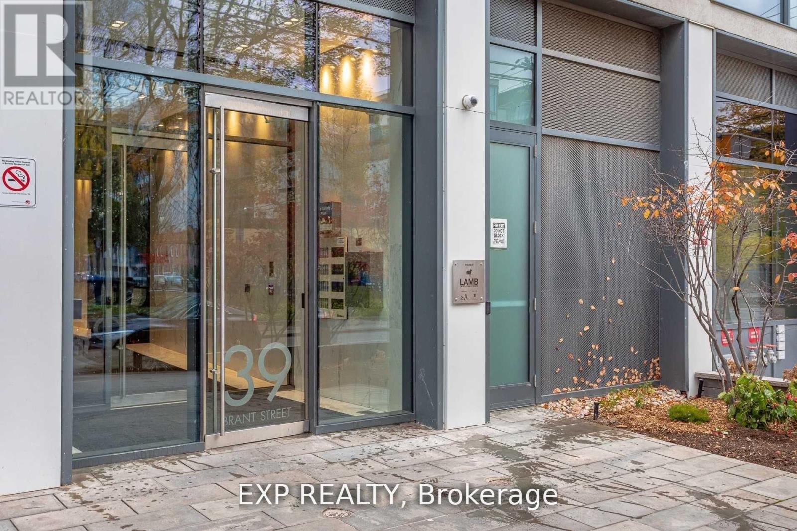 416 - 39 Brant Street, Toronto, Ontario  M5V 0M8 - Photo 11 - C12531666