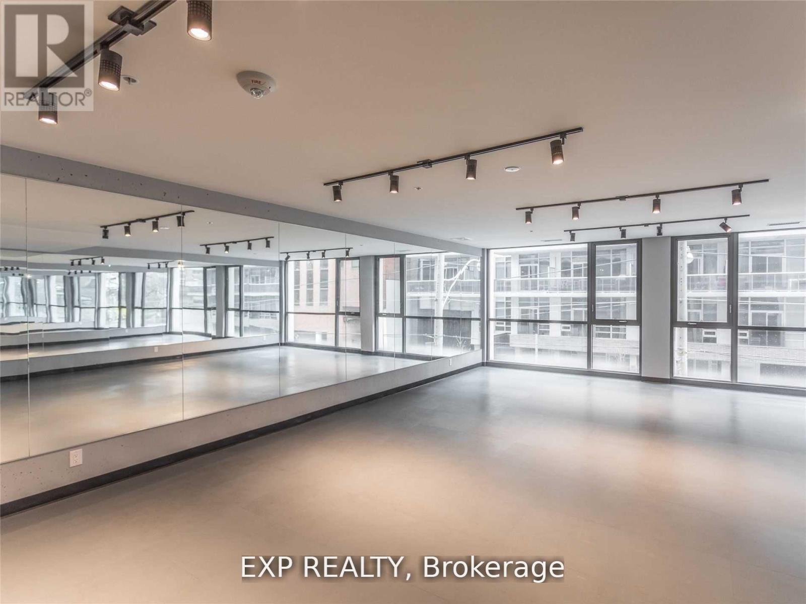 416 - 39 Brant Street, Toronto, Ontario  M5V 0M8 - Photo 13 - C12531666