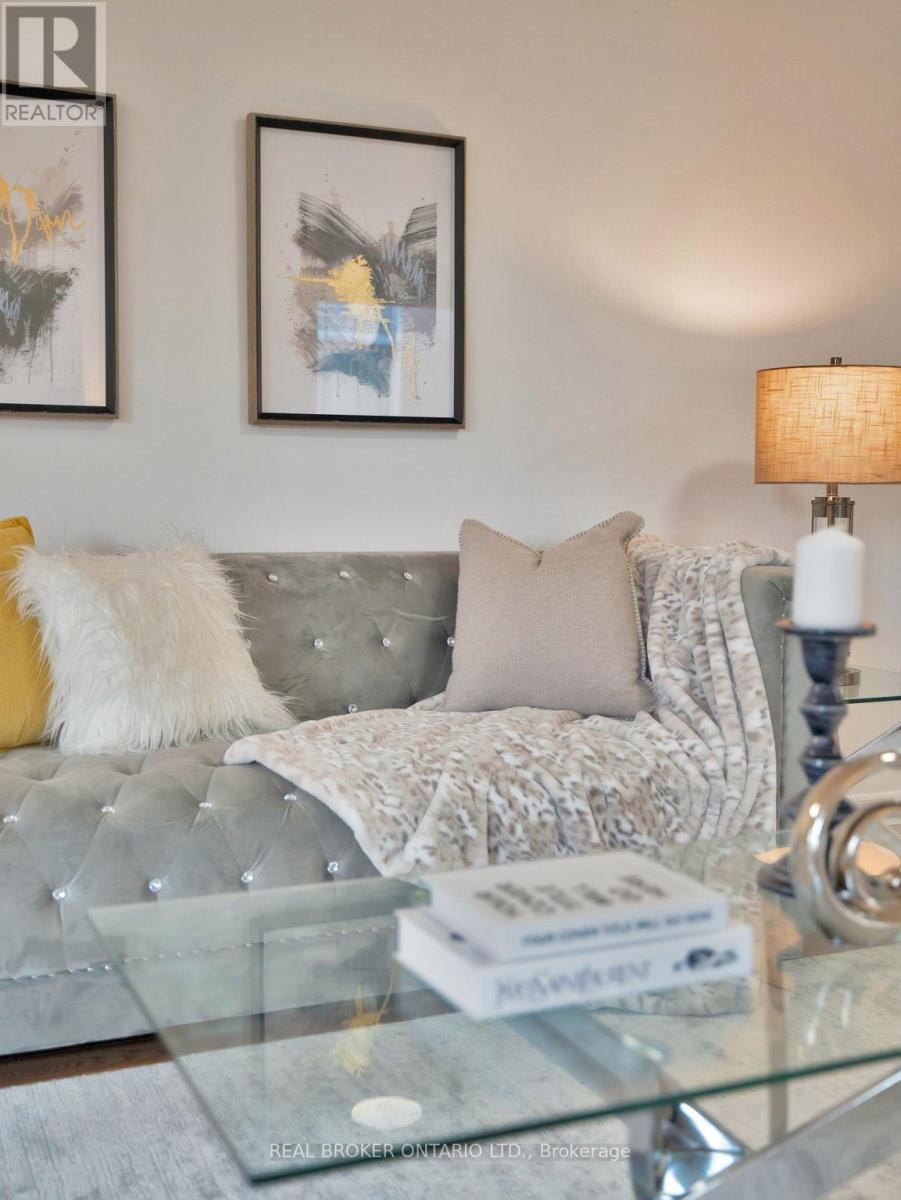 462 Staines Road, Toronto, Ontario  M1X 2B9 - Photo 5 - E12531632