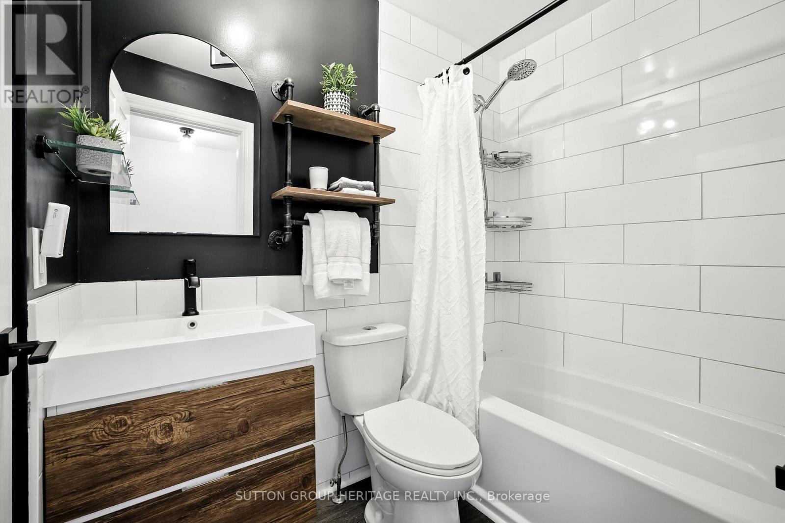 152 Olive Avenue, Oshawa, Ontario  L1H 2P2 - Photo 11 - E12531644