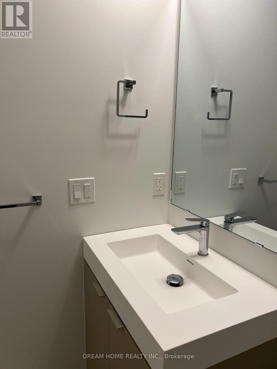 806 - 474 Caldari Road, Vaughan, Ontario  L4K 0R5 - Photo 11 - N12531620