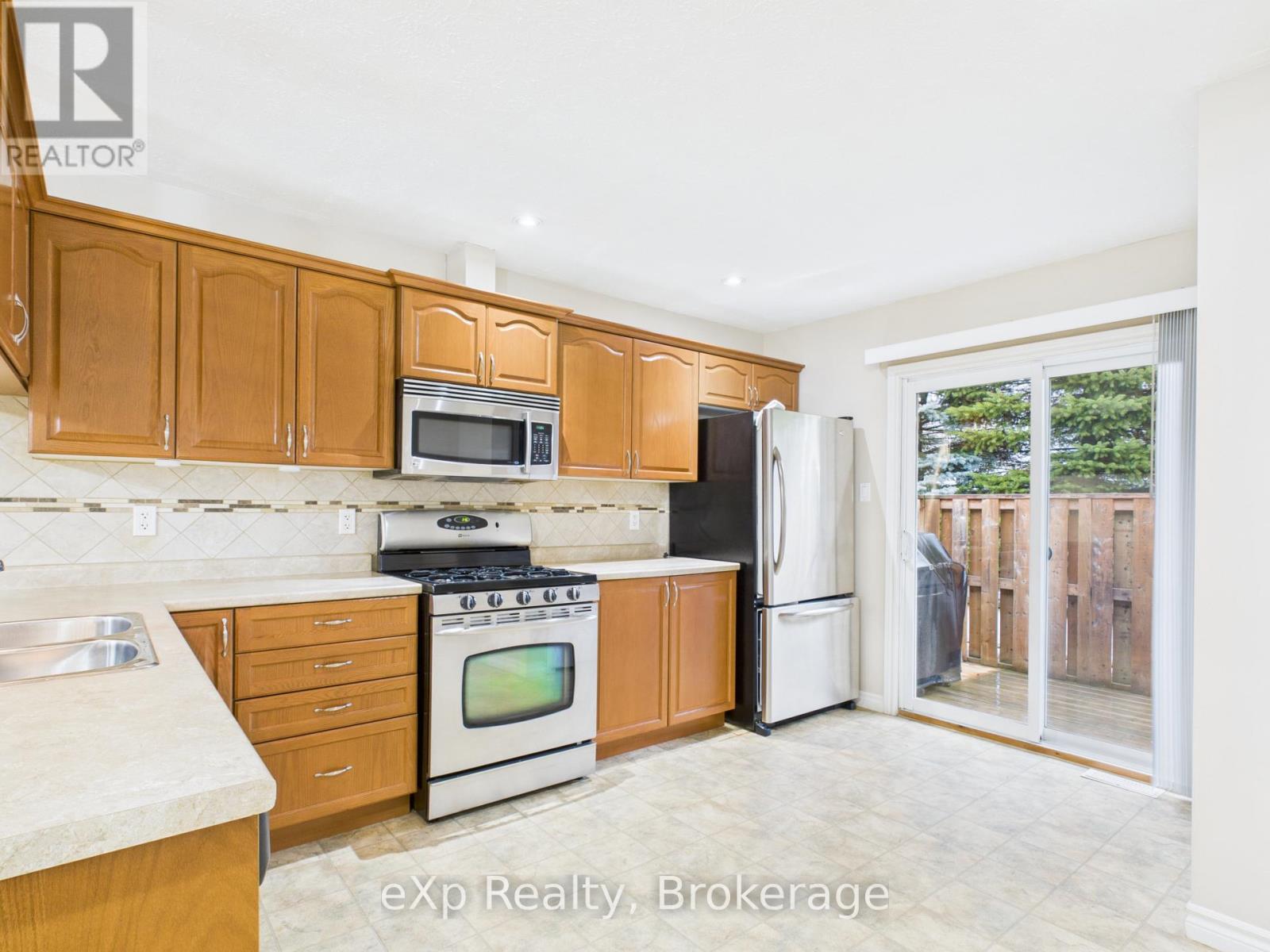 9 - 302 Park Street W, West Grey, Ontario  N0G 1R0 - Photo 11 - X12531696