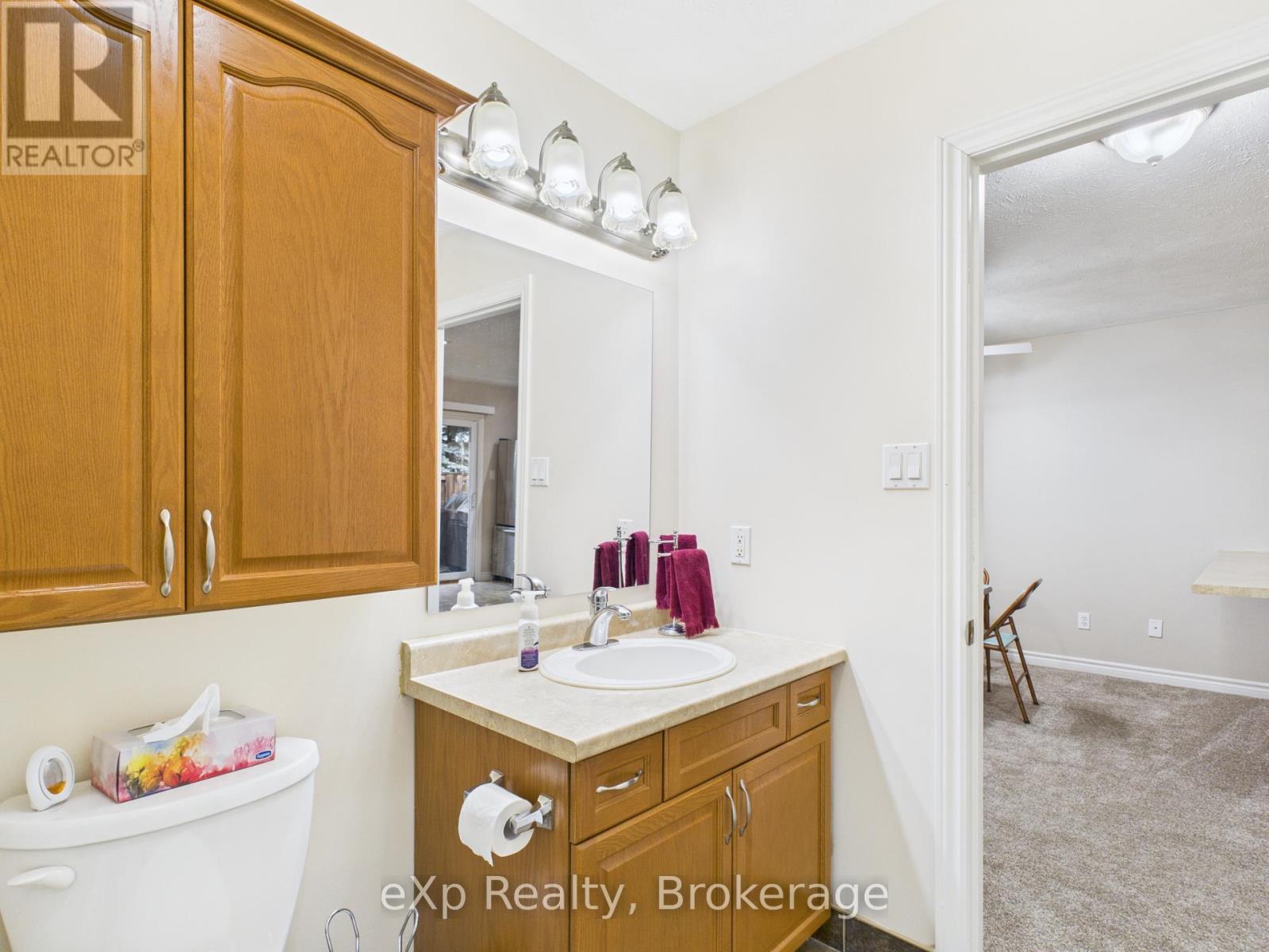 9 - 302 Park Street W, West Grey, Ontario  N0G 1R0 - Photo 13 - X12531696