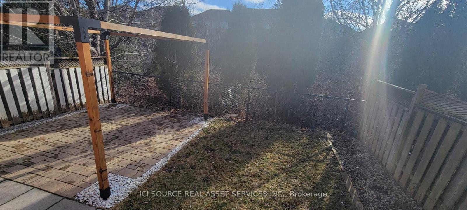 3892 Arbourview Terrace, Mississauga, Ontario  L5M 7B7 - Photo 14 - W12531626