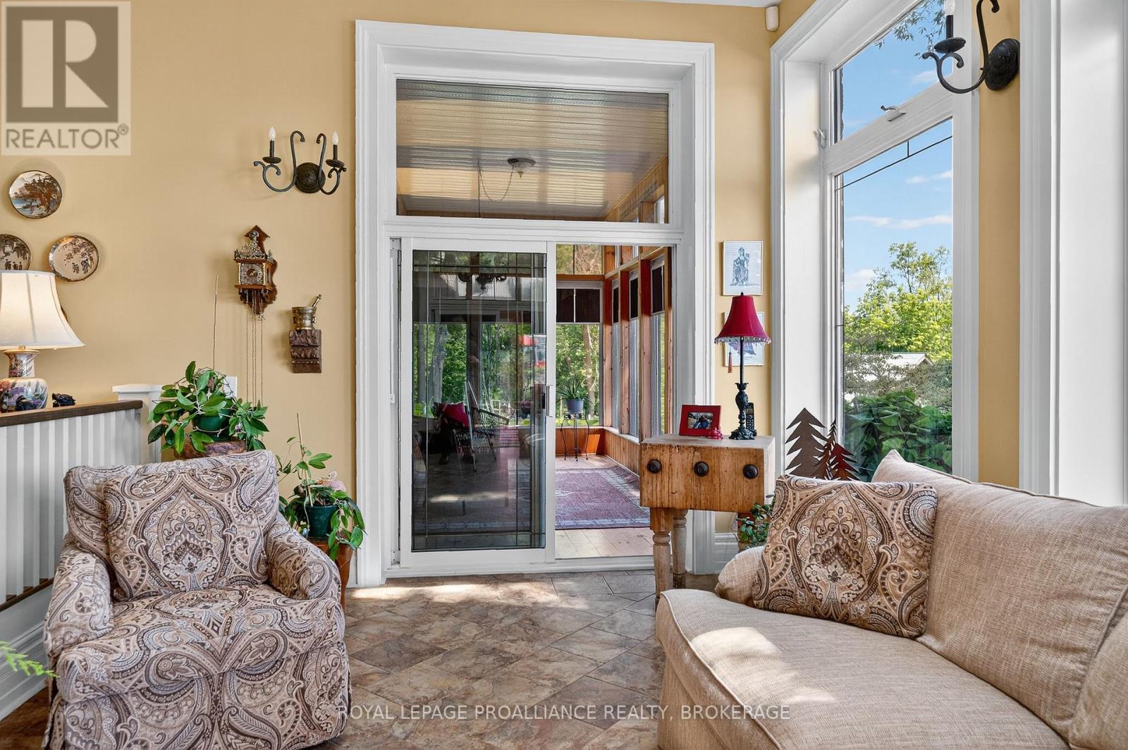 147 1000 Island Parkway, Leeds And The Thousand Islands, Ontario  K7G 2V4 - Photo 16 - X12531712