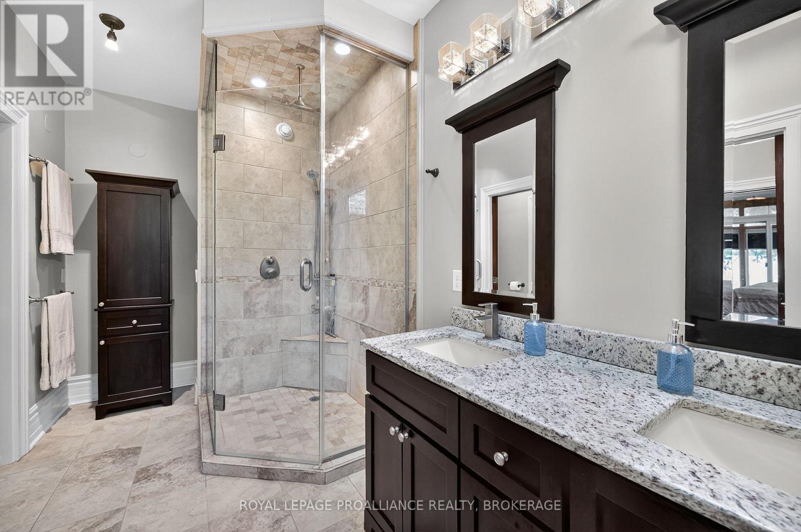 147 1000 Island Parkway, Leeds And The Thousand Islands, Ontario  K7G 2V4 - Photo 22 - X12531712