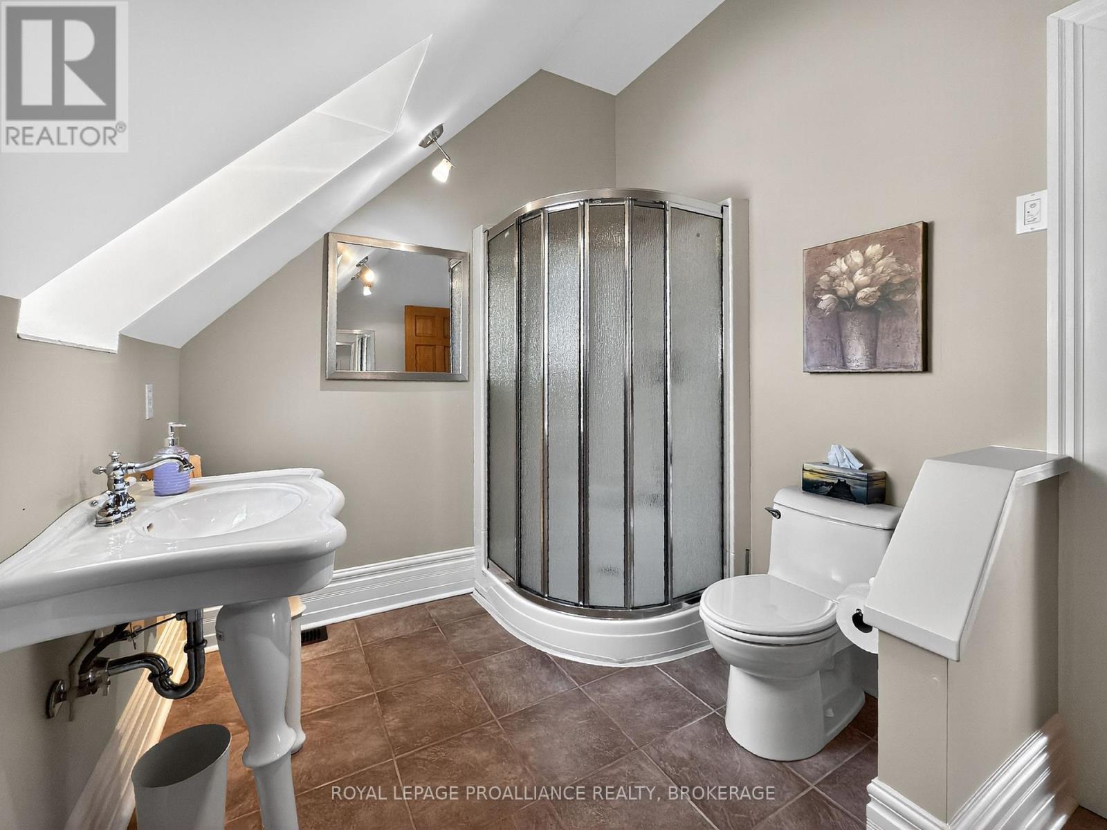 147 1000 Island Parkway, Leeds And The Thousand Islands, Ontario  K7G 2V4 - Photo 36 - X12531712