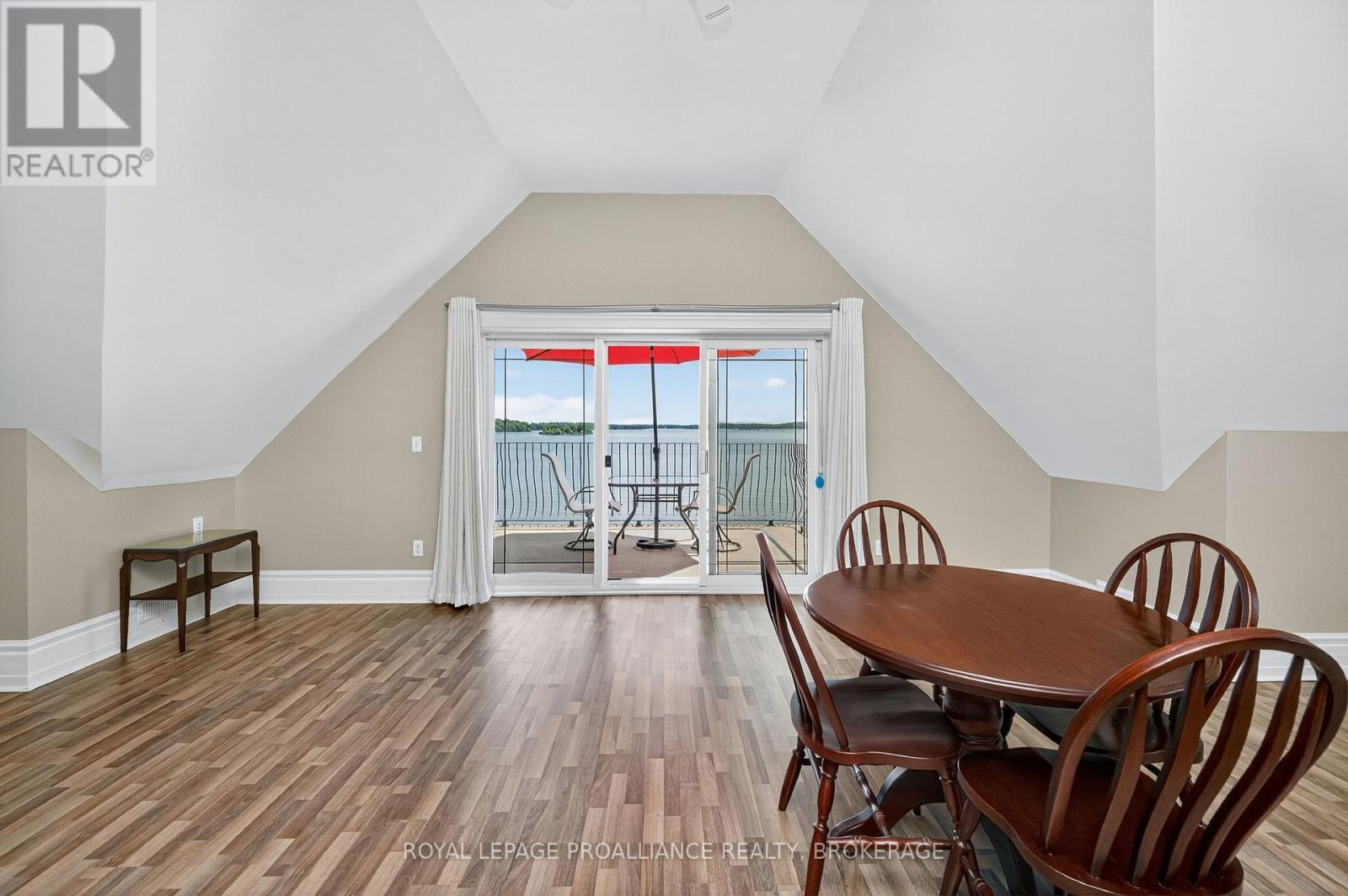 147 1000 Island Parkway, Leeds And The Thousand Islands, Ontario  K7G 2V4 - Photo 41 - X12531712