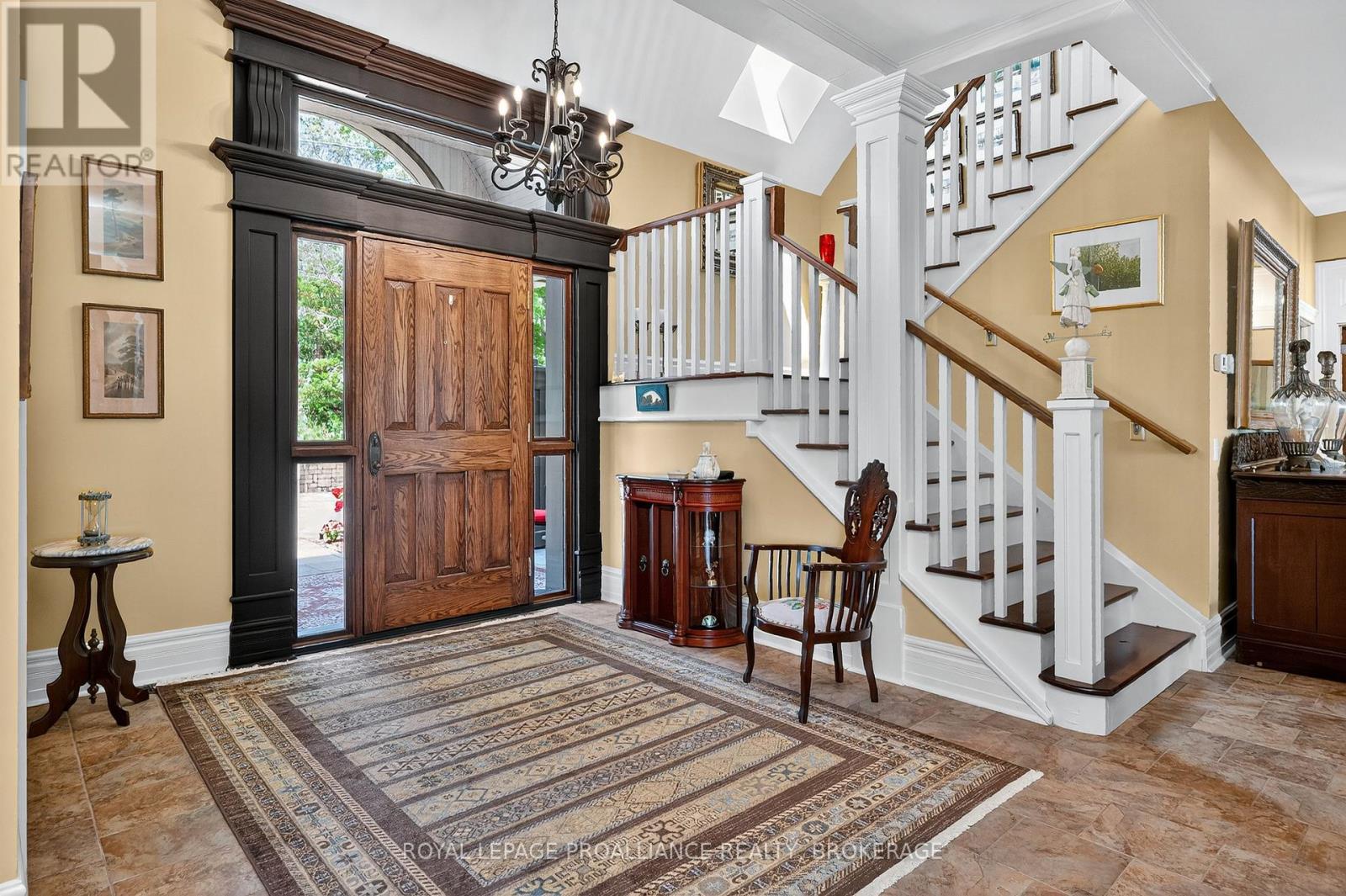 147 1000 Island Parkway, Leeds And The Thousand Islands, Ontario  K7G 2V4 - Photo 5 - X12531712