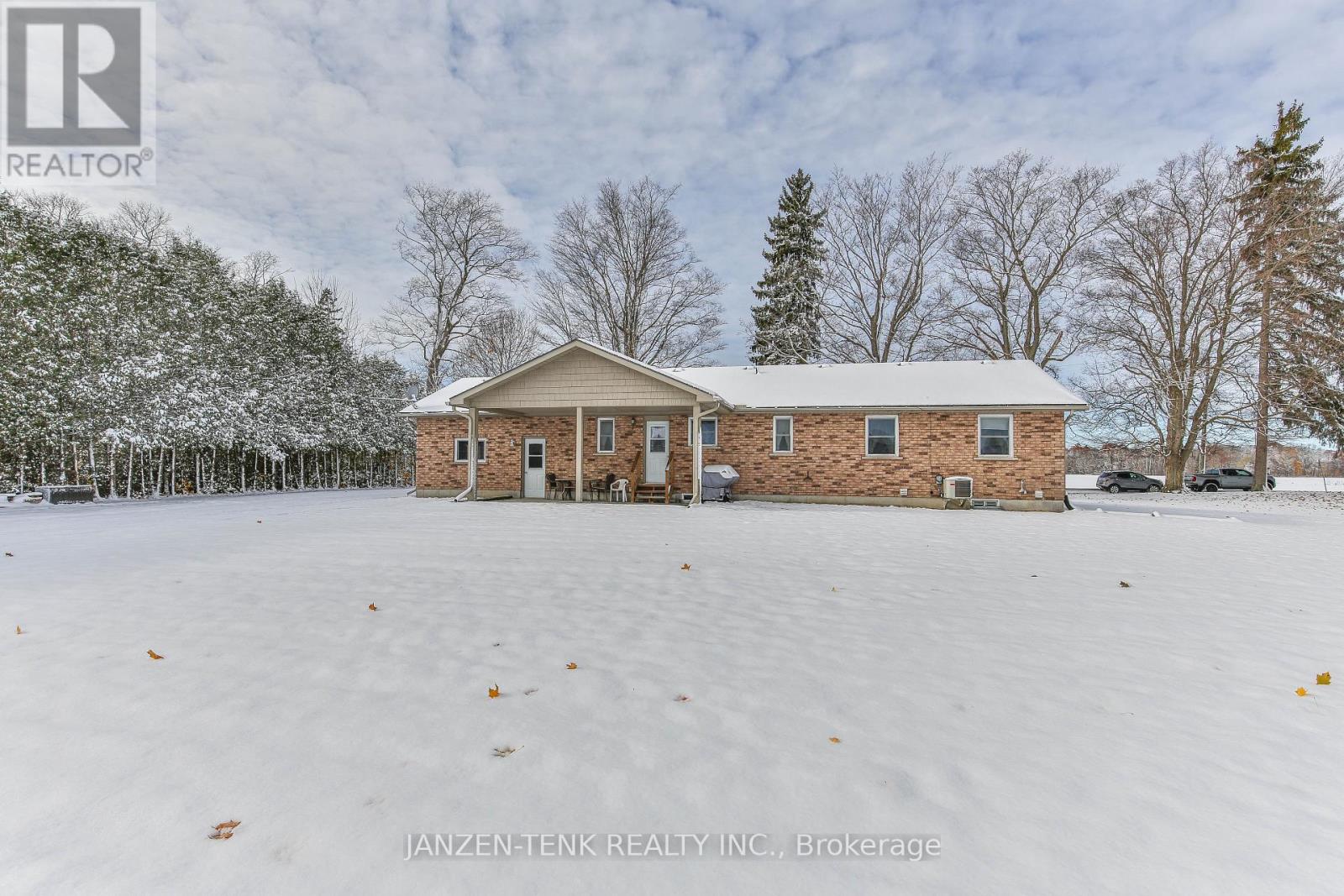 1728 1st Concession Road, Norfolk, Ontario  N0E 1G0 - Photo 40 - X12531710
