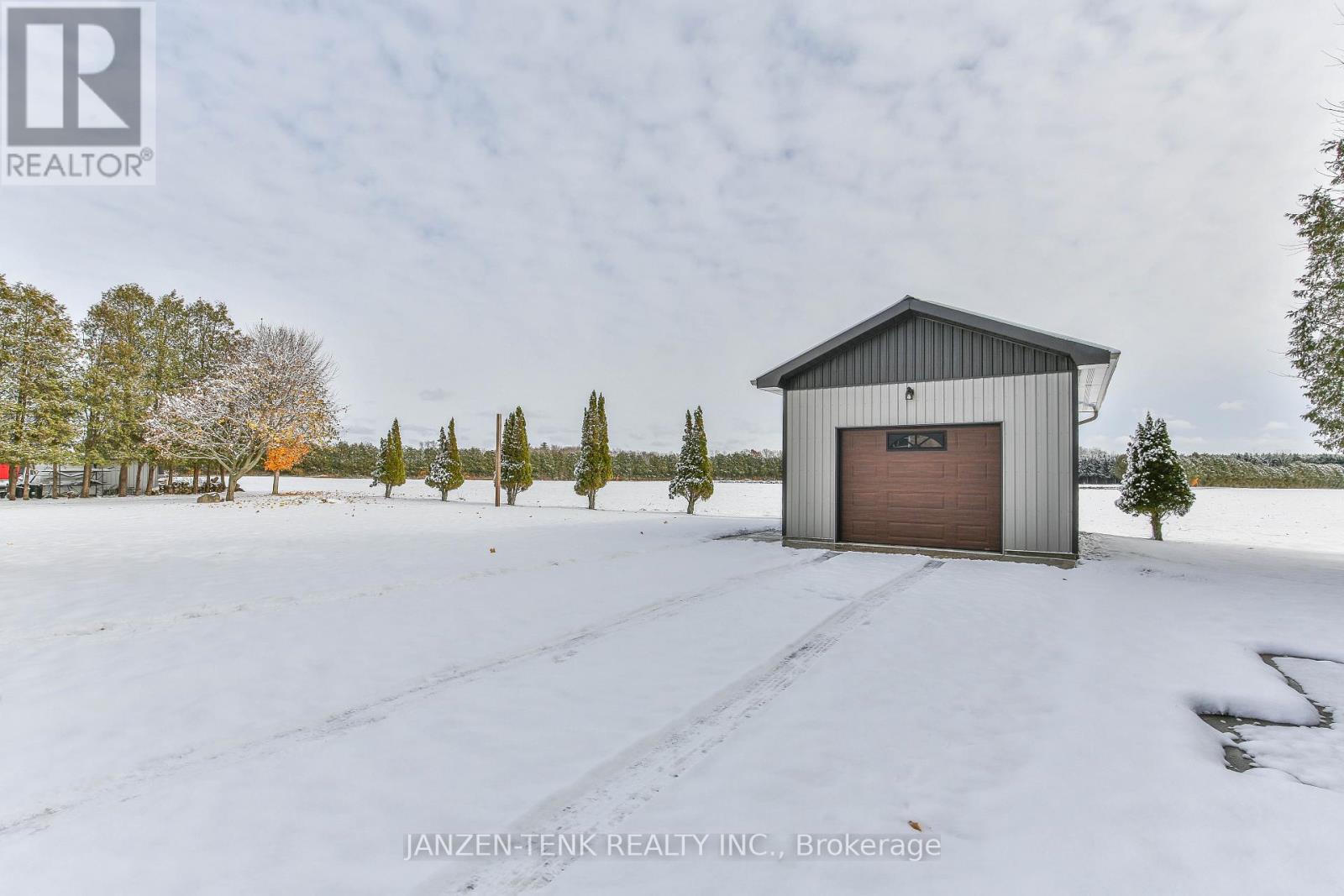 1728 1st Concession Road, Norfolk, Ontario  N0E 1G0 - Photo 43 - X12531710