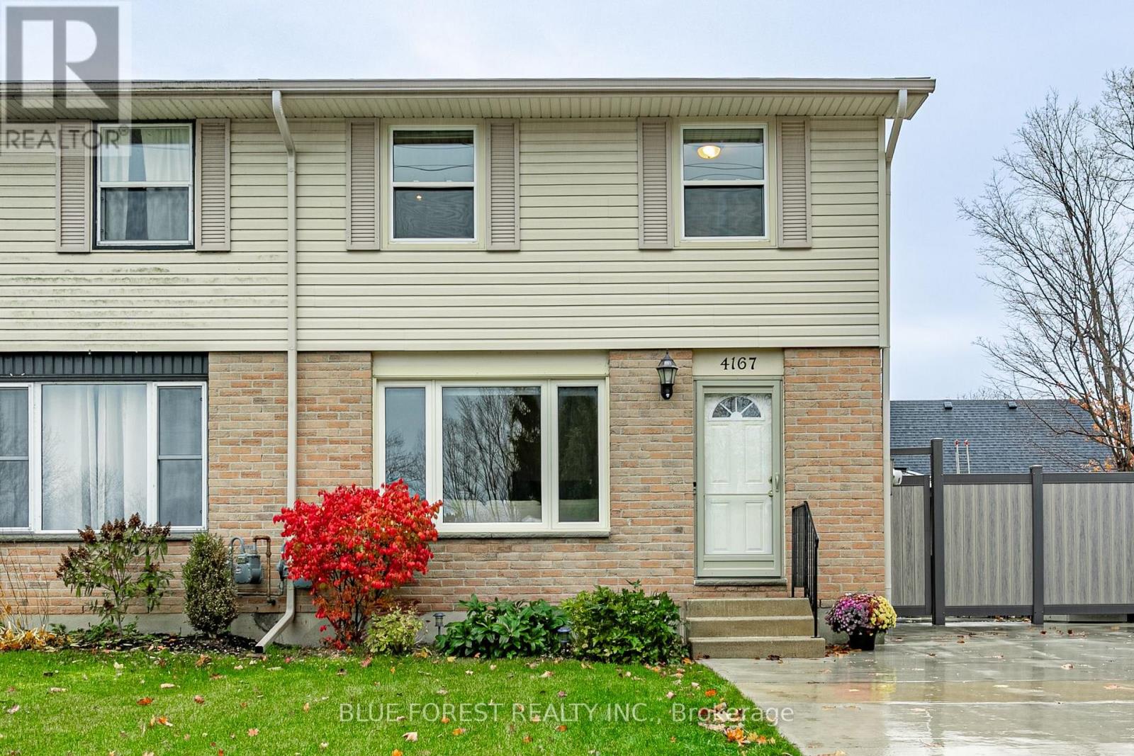 4167 Hamilton Road, Thames Centre, Ontario  N0L 1G2 - Photo 1 - X12531716