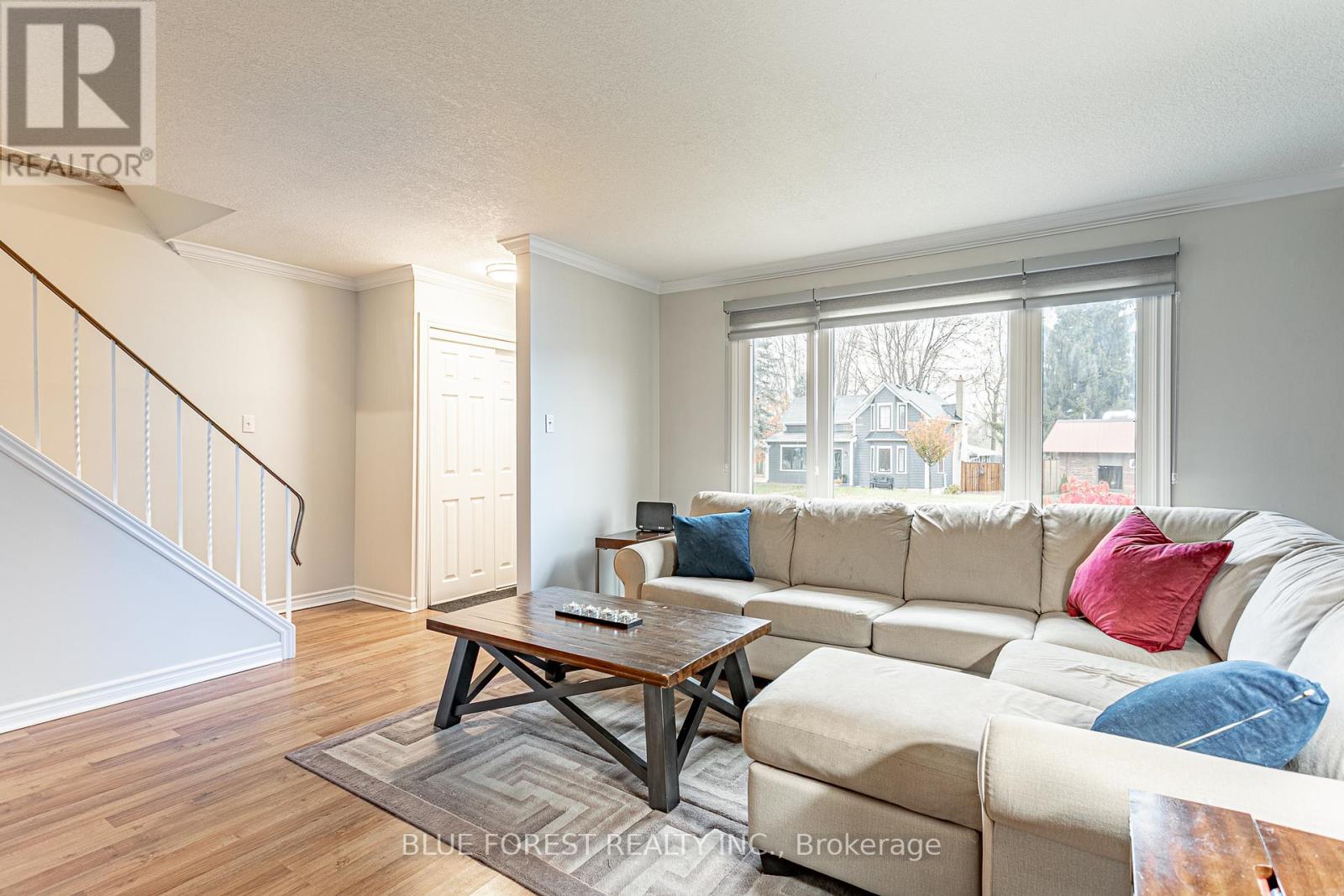 4167 Hamilton Road, Thames Centre, Ontario  N0L 1G2 - Photo 3 - X12531716