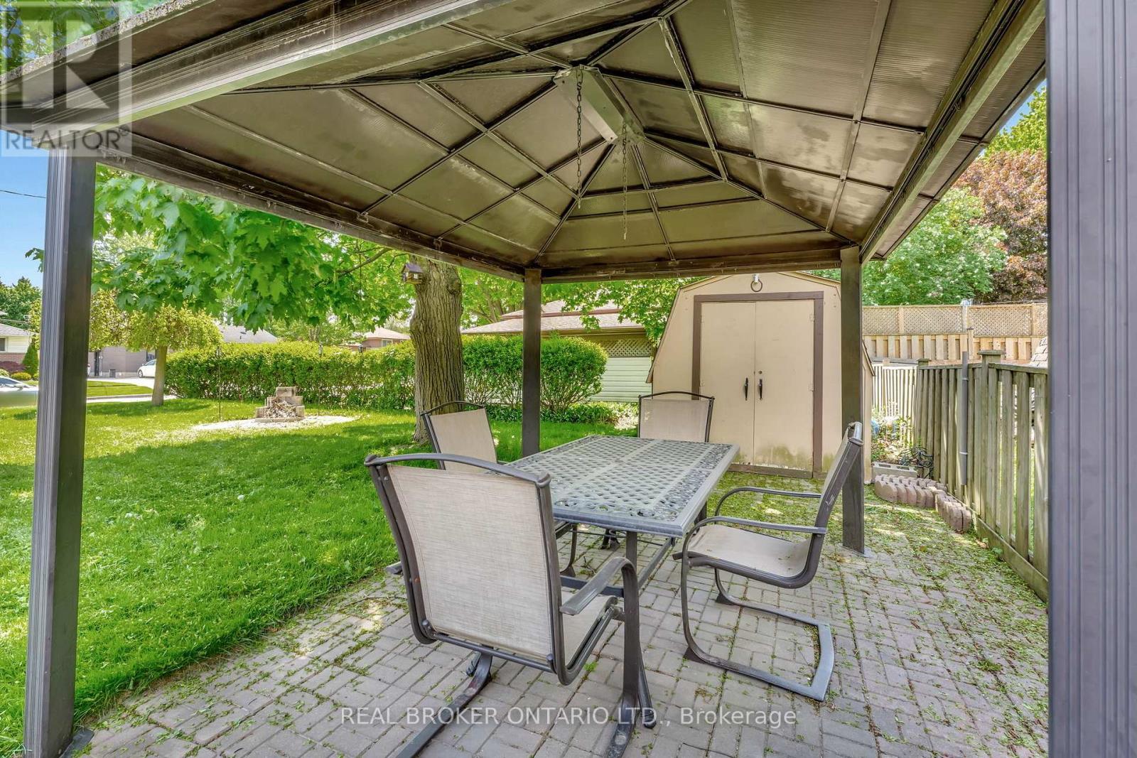 1017 Braeside Street, Woodstock, Ontario  N4S 4T3 - Photo 15 - X12531624