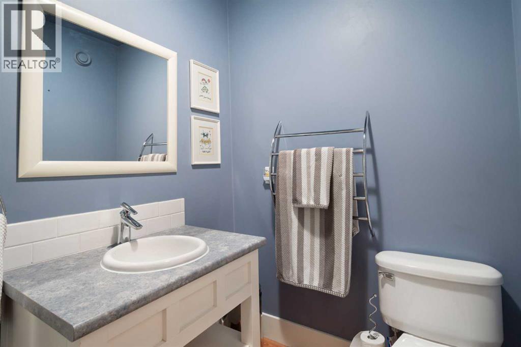 1308 21 Avenue Nw, Calgary, Alberta  T2M 1L4 - Photo 21 - A2251050