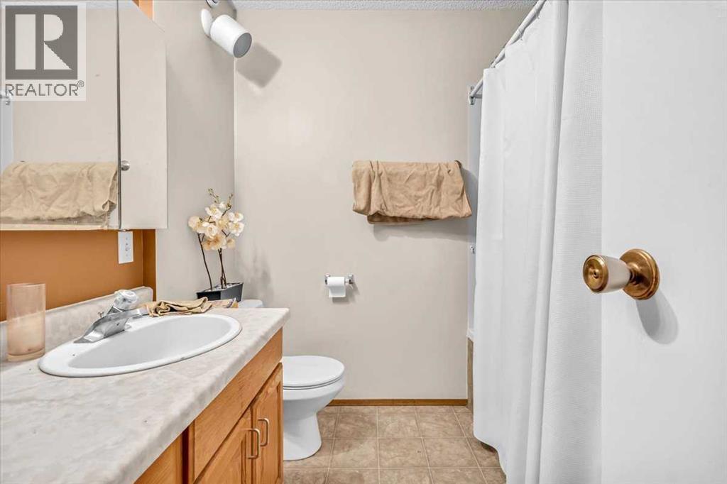 201 4 Avenue Se, High River, Alberta  T1V 1G8 - Photo 13 - A2257605