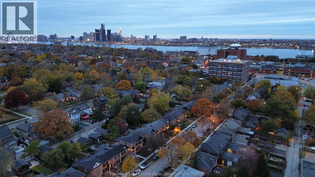 909 Monmouth, Windsor, Ontario  N8Y 3L6 - Photo 10 - 25028519