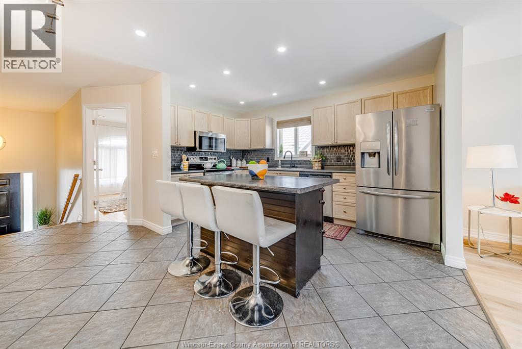 1174 Clover, Windsor, Ontario  N8P 1W1 - Photo 8 - 25028507