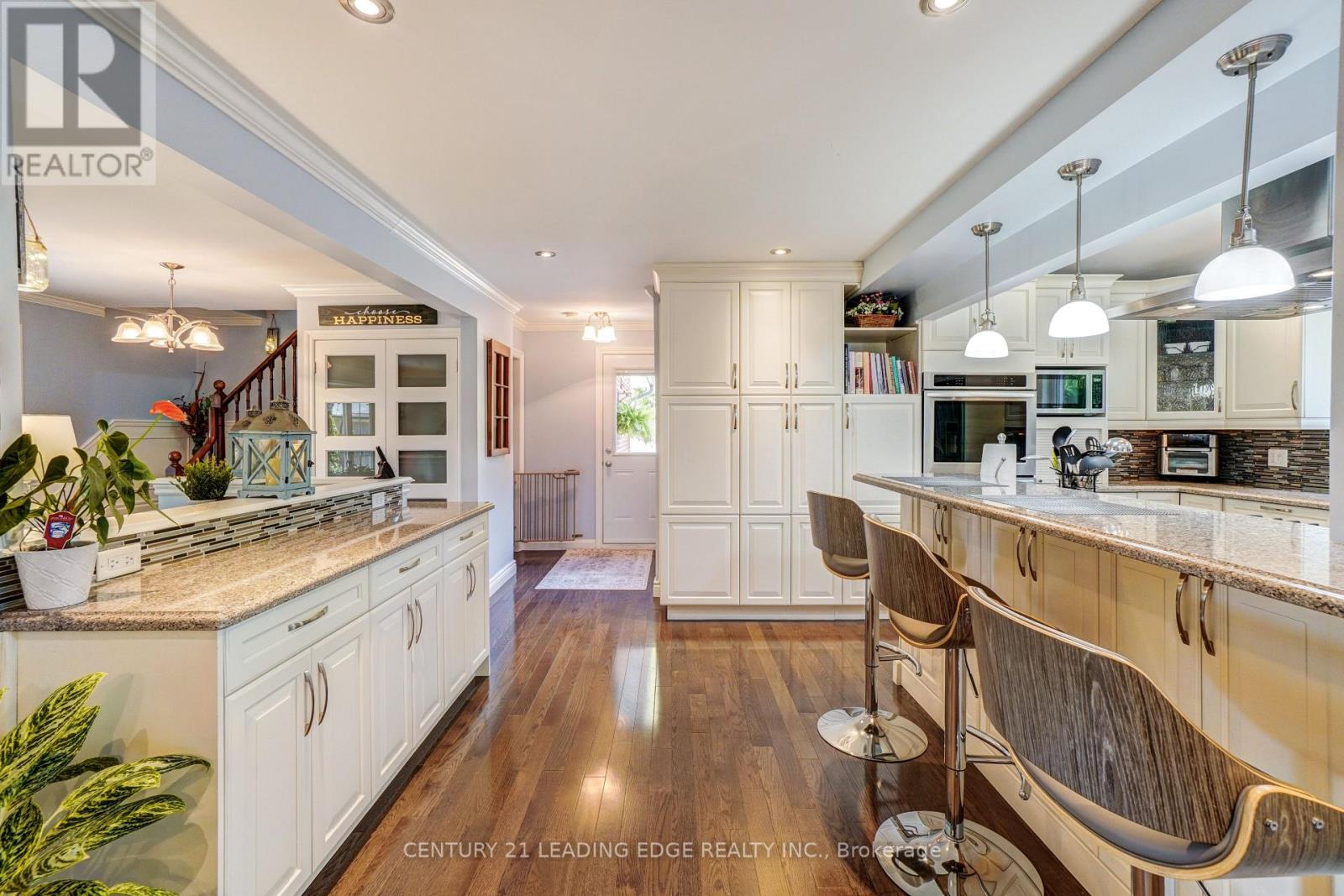 7 Dingley Court, Ajax, Ontario  L1S 6B5 - Photo 10 - E12531706