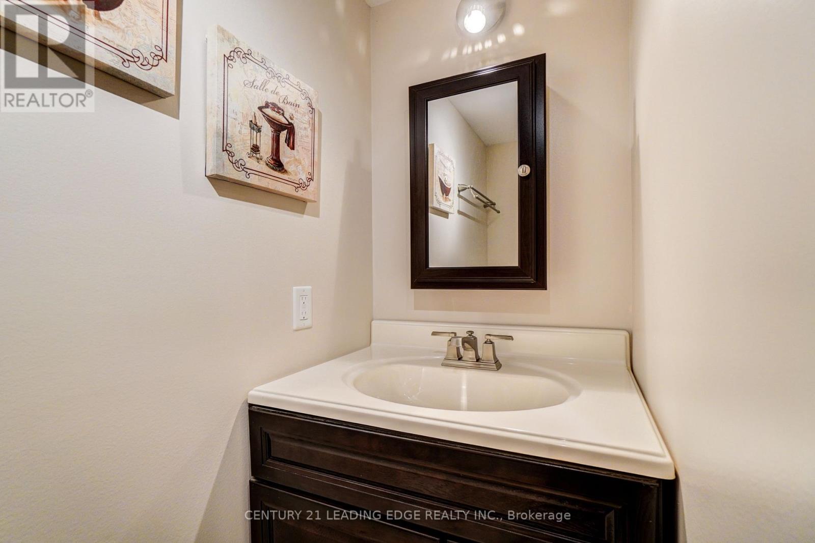 7 Dingley Court, Ajax, Ontario  L1S 6B5 - Photo 37 - E12531706