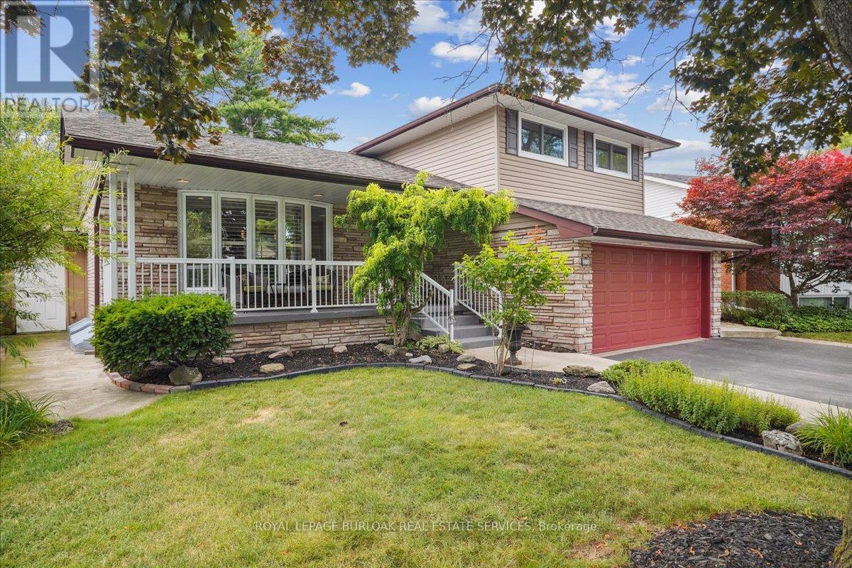 510 Fenwick Place, Burlington, Ontario  L7N 2W8 - Photo 3 - W12412042