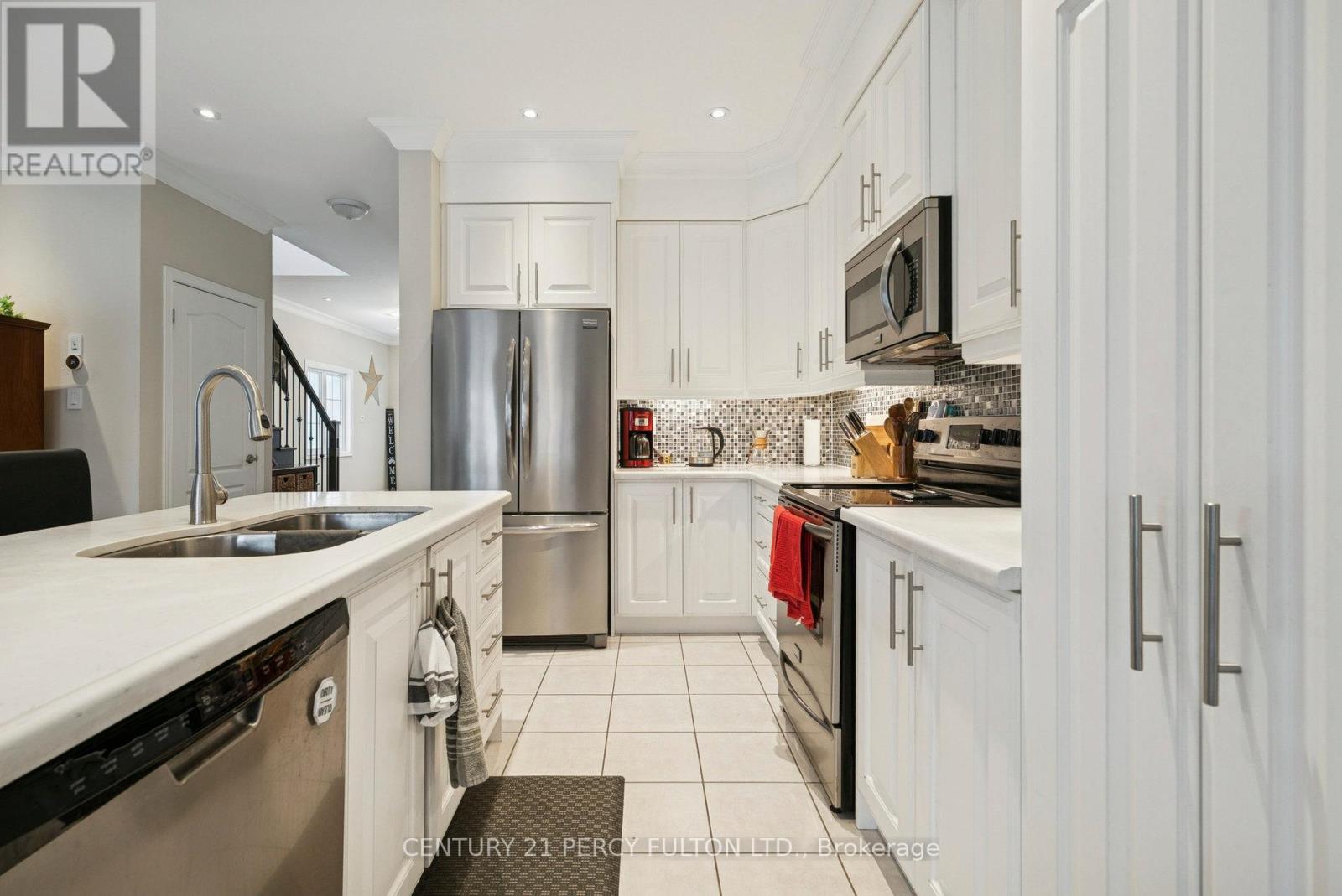 2 Prosser Crescent, Georgina, Ontario  L0E 1R0 - Photo 16 - N12531686