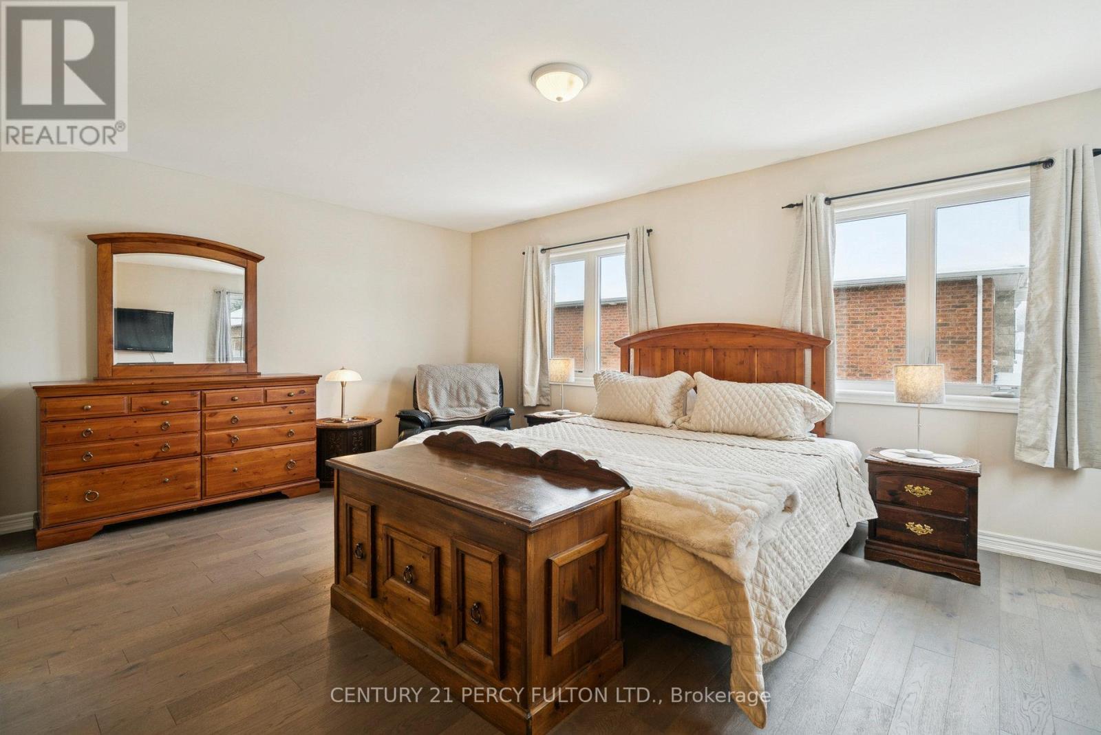 2 Prosser Crescent, Georgina, Ontario  L0E 1R0 - Photo 24 - N12531686