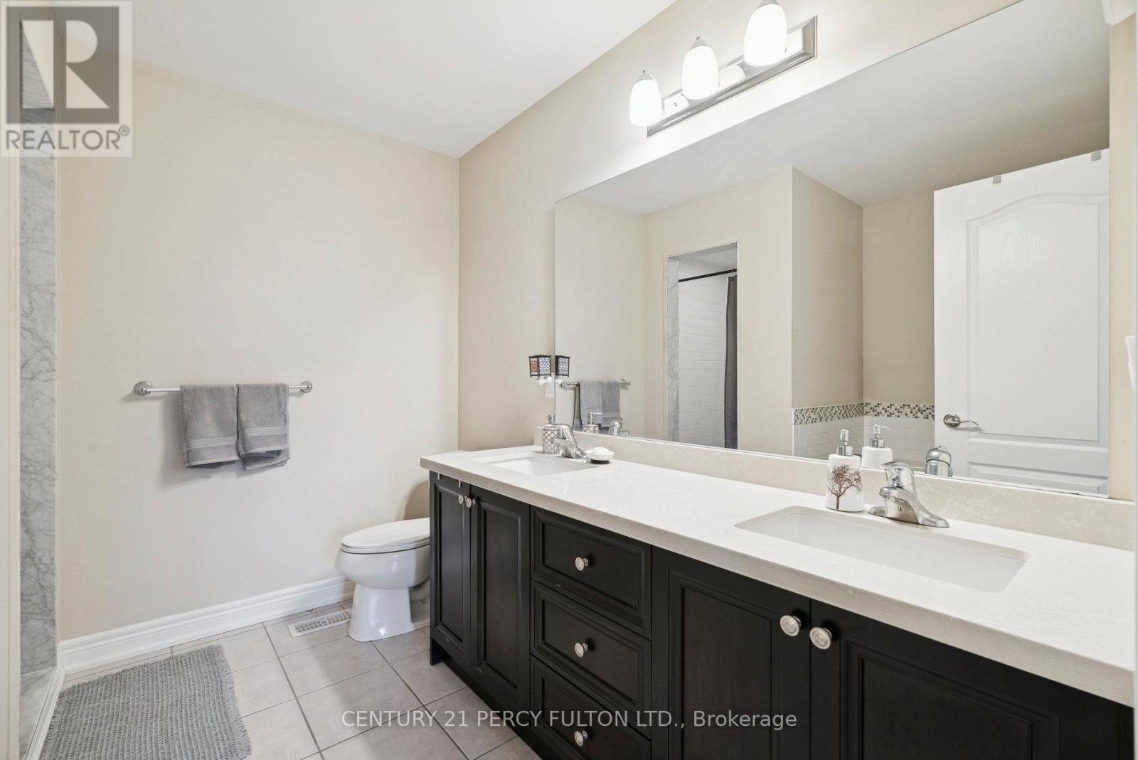 2 Prosser Crescent, Georgina, Ontario  L0E 1R0 - Photo 29 - N12531686