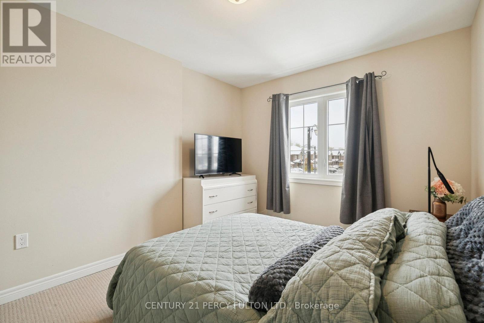 2 Prosser Crescent, Georgina, Ontario  L0E 1R0 - Photo 37 - N12531686