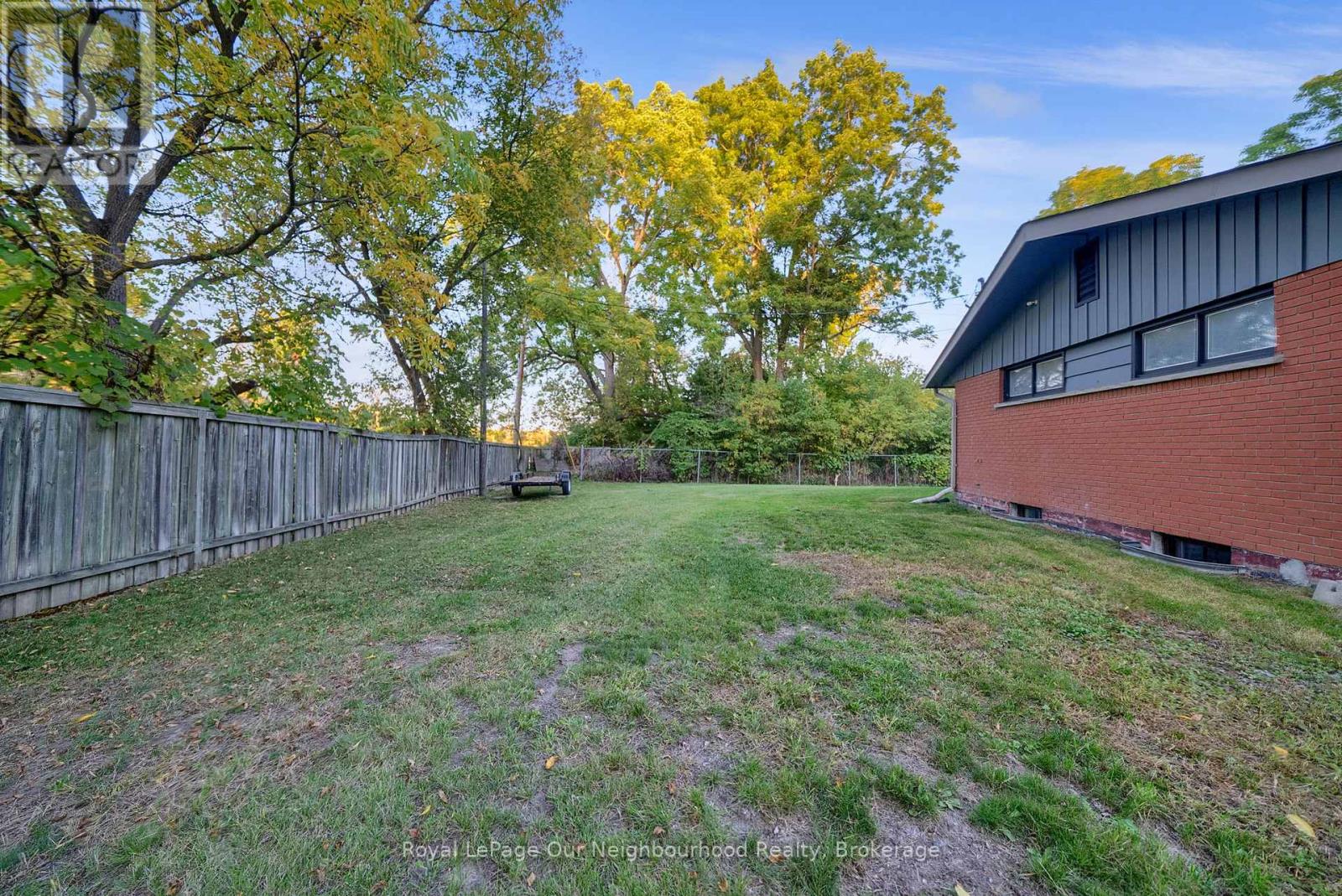 1539 Finch Avenue, Pickering, Ontario  L1V 1K2 - Photo 4 - E12531720